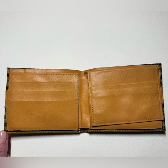 Vintage Fendi Striped Canvas & Leather Wallet - Picture 4 of 10